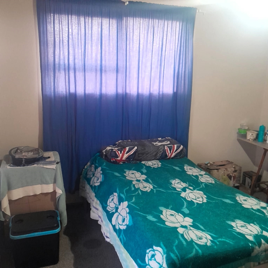 8 Bedroom Property for Sale in C Place Eastern Cape